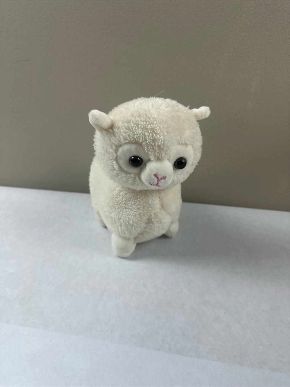 Kellytoy Cream Alpaca Plush with Pink Nose